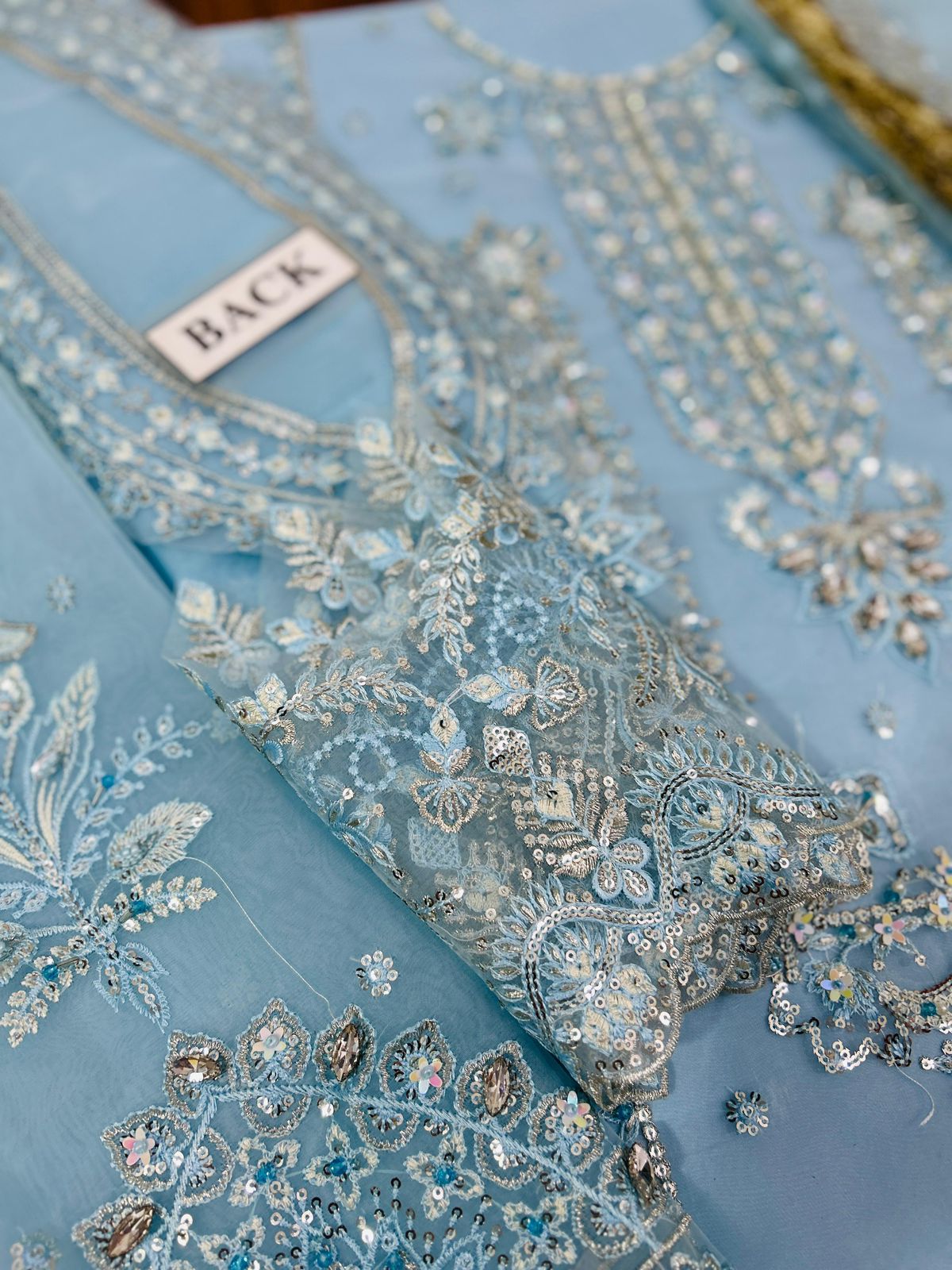 Alizeh Organza Unstitched 3-Piece Suit