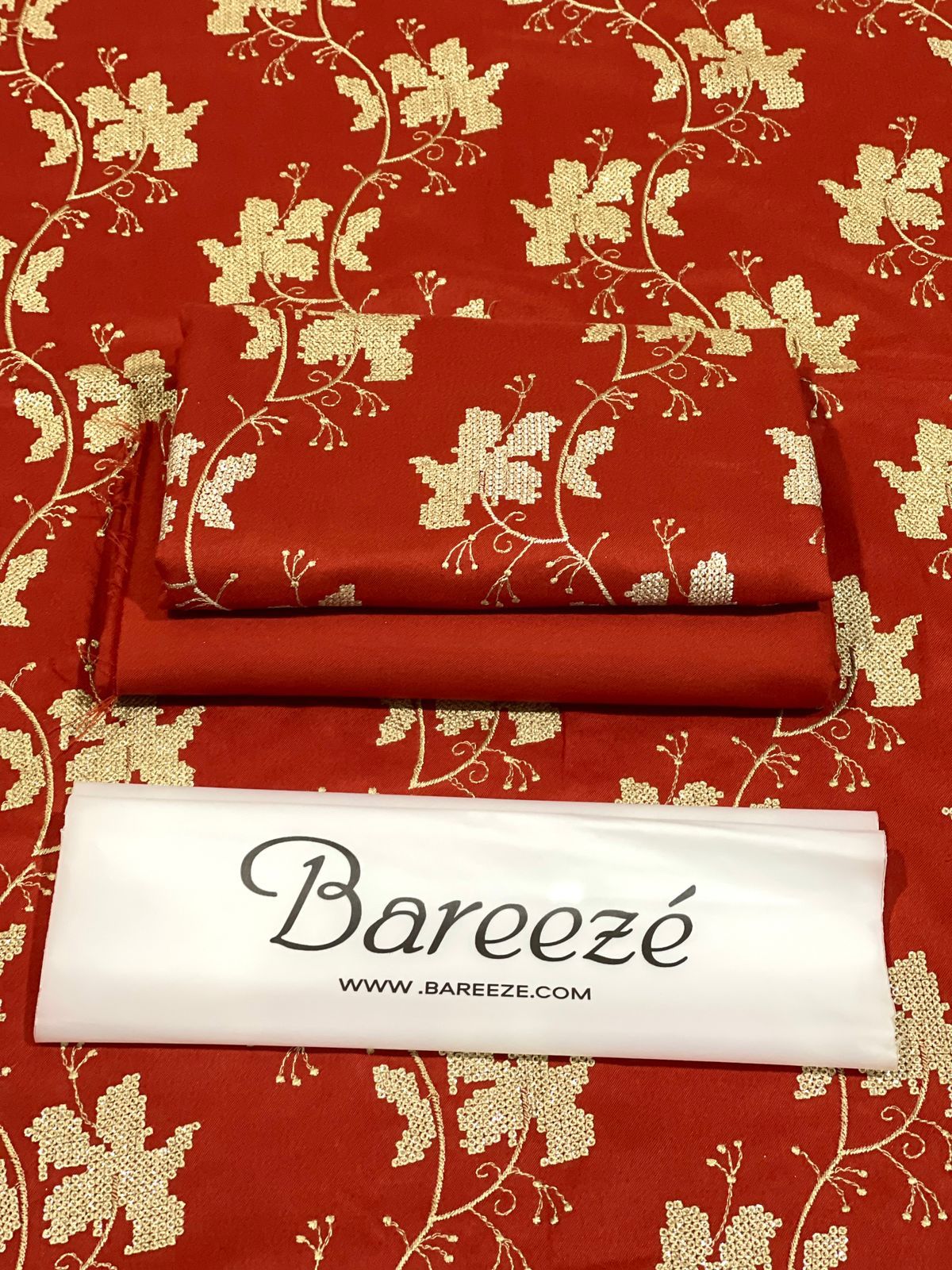 BAREEZE DHANAK EMBROIDERED COLLECTION (Article 2)